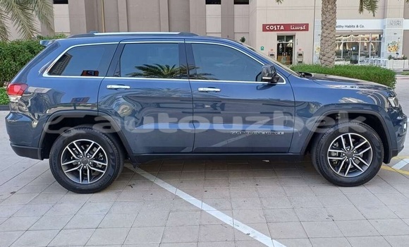 Buy Used Jeep Grand Cherokee Blue Car in Beskent in Kaskadar Buy Used Jeep Grand Cherokee Blue Car in Beskent in Kaskadar