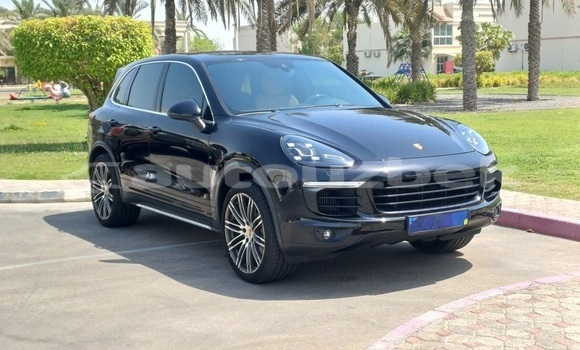 Buy Used Porsche Cayenne Black Car in Tashkent in Toskent Buy Used Porsche Cayenne Black Car in Tashkent in Toskent