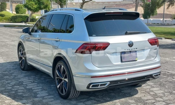Buy Used Volkswagen Tiguan Silver Car in Buka in Toskent Buy Used Volkswagen Tiguan Silver Car in Buka in Toskent