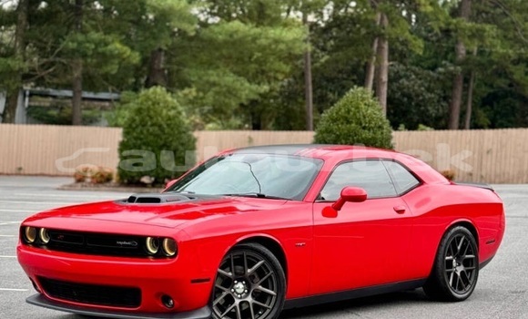 Buy Used Dodge Challenger Red Car in Beskent in Kaskadar