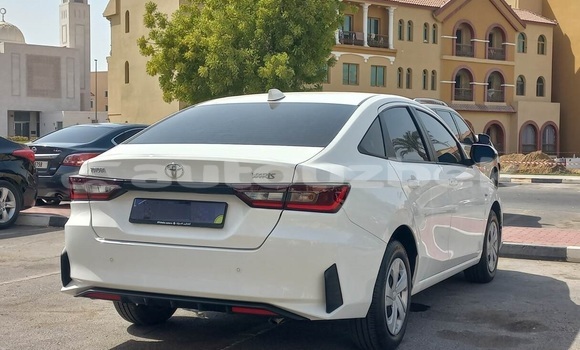 Buy Used Toyota Yaris White Car in Beskent in Kaskadar Buy Used Toyota Yaris White Car in Beskent in Kaskadar