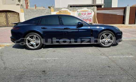 Buy Used Porsche Panamera Blue Car in Tashkent in Toskent Buy Used Porsche Panamera Blue Car in Tashkent in Toskent