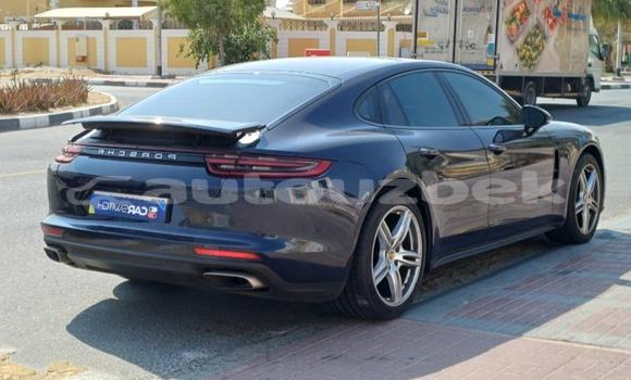 Buy Used Porsche Panamera Blue Car in Tashkent in Toskent Buy Used Porsche Panamera Blue Car in Tashkent in Toskent
