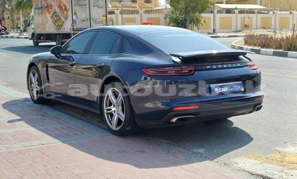 Buy Used Porsche Panamera Blue Car in Tashkent in Toskent Buy Used Porsche Panamera Blue Car in Tashkent in Toskent