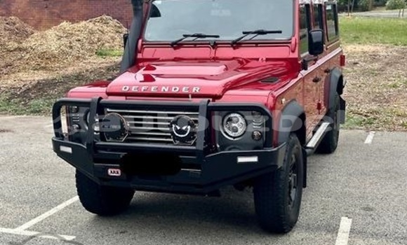 Buy Used Land Rover Defender Red Car in Tashkent in Toskent Buy Used Land Rover Defender Red Car in Tashkent in Toskent