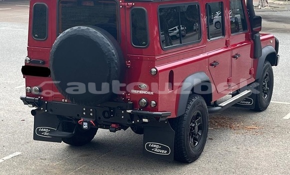 Buy Used Land Rover Defender Red Car in Tashkent in Toskent Buy Used Land Rover Defender Red Car in Tashkent in Toskent