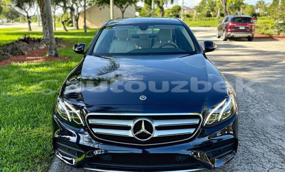 Buy Used Mercedes-Benz E–Class Blue Car in Beskent in Kaskadar Buy Used Mercedes-Benz E–Class Blue Car in Beskent in Kaskadar