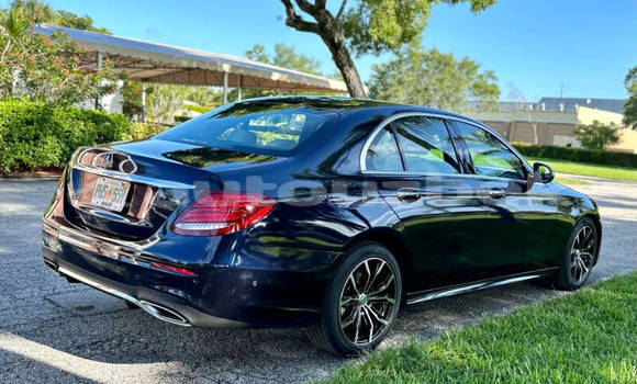 Buy Used Mercedes-Benz E–Class Blue Car in Beskent in Kaskadar Buy Used Mercedes-Benz E–Class Blue Car in Beskent in Kaskadar