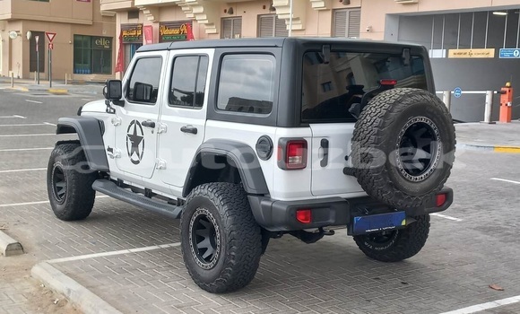 Buy Used Jeep Wrangler White Car in Tashkent in Toskent Buy Used Jeep Wrangler White Car in Tashkent in Toskent