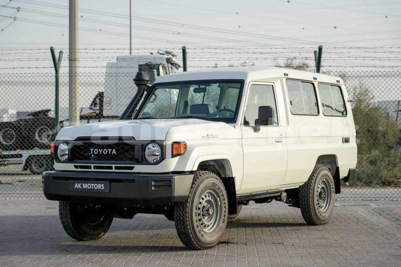 Big with watermark toyota land cruiser andijon import dubai 4484