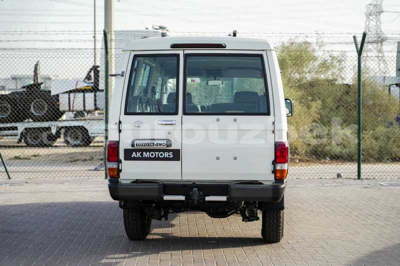 Big with watermark toyota land cruiser andijon import dubai 4484