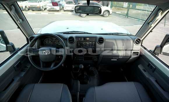 Buy Import Toyota Land Cruiser White Car in Import - Dubai in Andijon Buy Import Toyota Land Cruiser White Car in Import - Dubai in Andijon