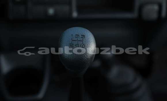 Buy Import Toyota Land Cruiser White Car in Import - Dubai in Andijon Buy Import Toyota Land Cruiser White Car in Import - Dubai in Andijon