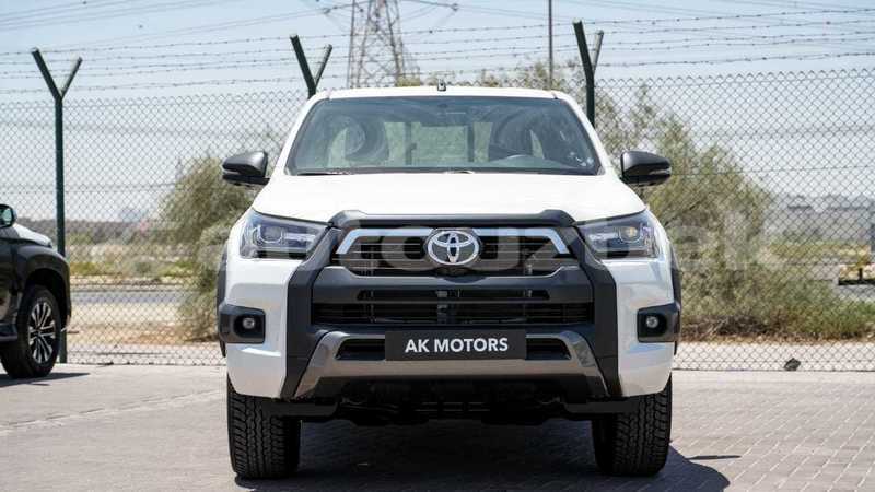 Big with watermark toyota hilux andijon import dubai 4485