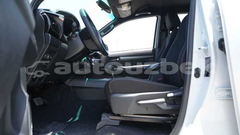 Big with watermark toyota hilux andijon import dubai 4485