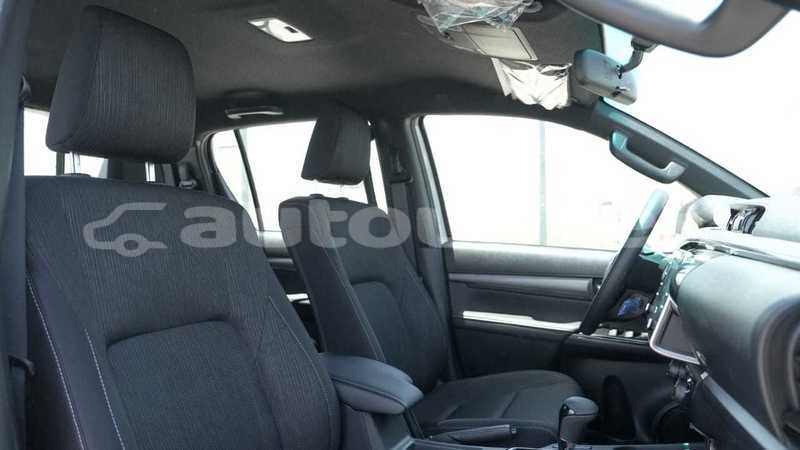 Big with watermark toyota hilux andijon import dubai 4485
