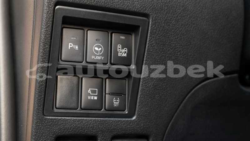 Big with watermark toyota hilux andijon import dubai 4485