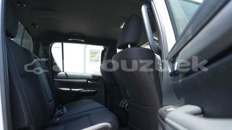 Big with watermark toyota hilux andijon import dubai 4485