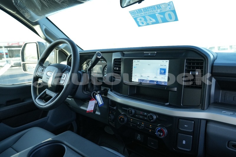 Big with watermark ford f 150 andijon import dubai 4486