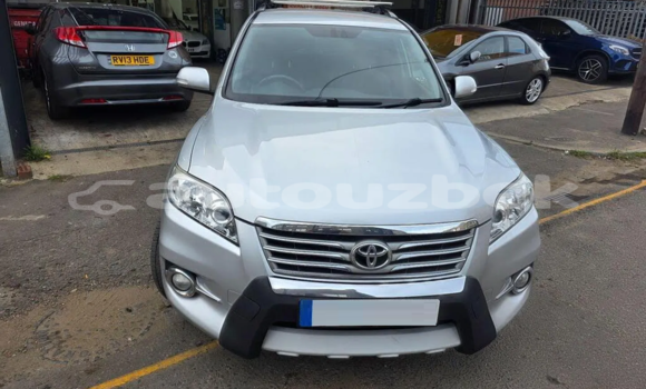 Buy Used Toyota RAV4 White Car in Tashkent in Toskent Buy Used Toyota RAV4 White Car in Tashkent in Toskent