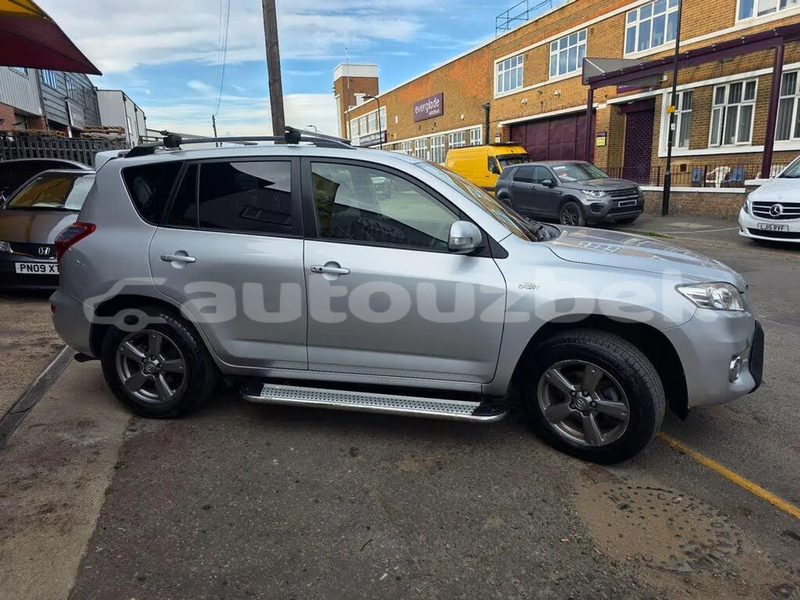 Big with watermark toyota rav4 toskent tashkent 4534
