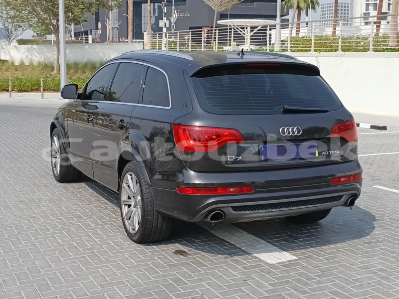 Big with watermark audi q7 toskent tashkent 4557