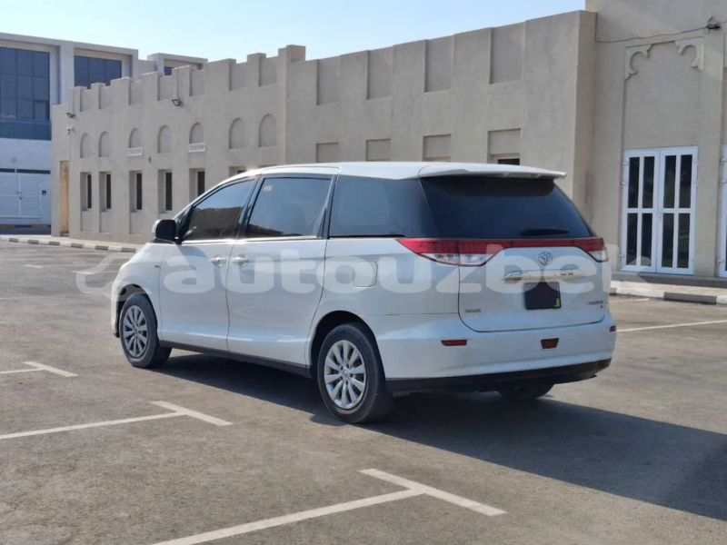 Big with watermark toyota previa toskent tashkent 4560
