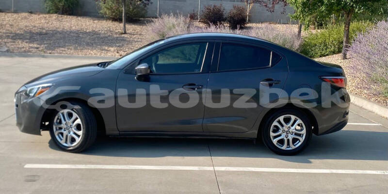 Big with watermark toyota yaris toskent buka 4563