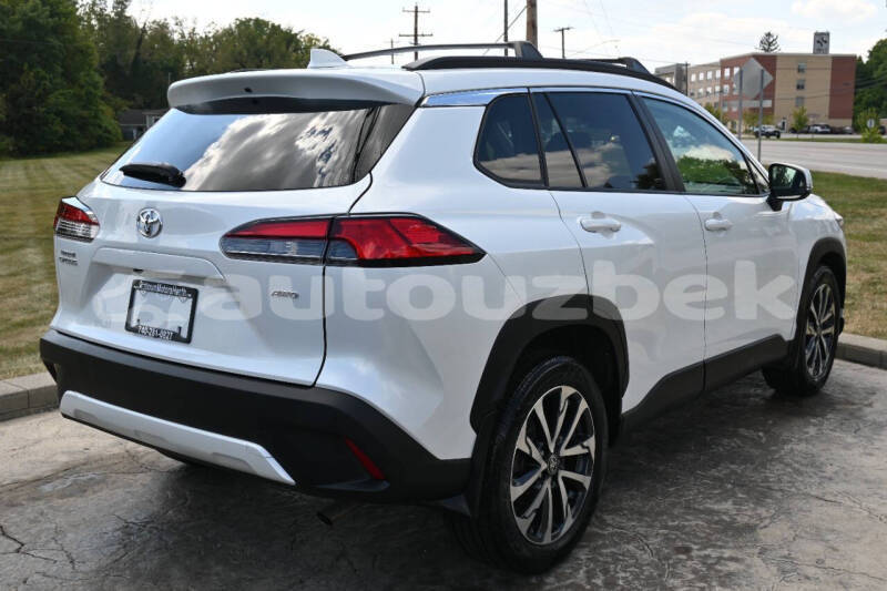 Big with watermark toyota corolla cross toskent tashkent 4564