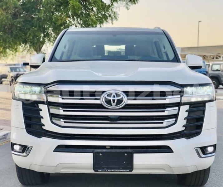 Big with watermark toyota land cruiser sirdare baht 4582