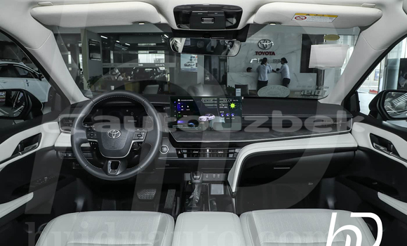 Buy New Toyota Camry White Car in Cangeldi in Buhoro Buy New Toyota Camry White Car in Cangeldi in Buhoro