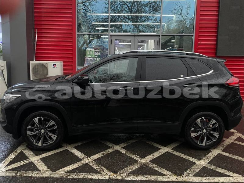 Big with watermark chevrolet tracker toskent tashkent 4592