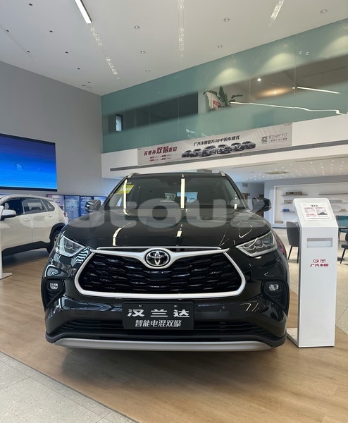 Big with watermark toyota highlander toskent tashkent 4613