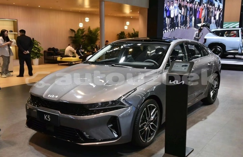 Big with watermark kia k5 toskent tashkent 4616