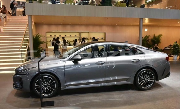 Buy New Kia K5 Silver Car in Tashkent in Toskent Buy New Kia K5 Silver Car in Tashkent in Toskent