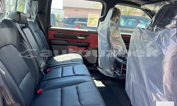 Buy Used Dodge RAM Black Car in Ahunabayev in Andijon Buy Used Dodge RAM Black Car in Ahunabayev in Andijon