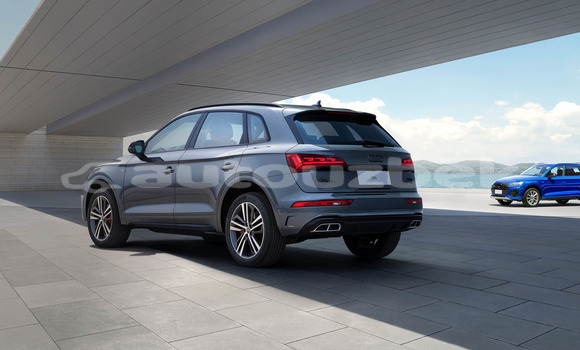 Buy New Audi Q5 Black Car in Beskent in Kaskadar Buy New Audi Q5 Black Car in Beskent in Kaskadar