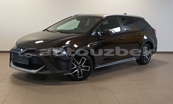 Buy Used Toyota Corolla Black Car in Tashkent in Toskent