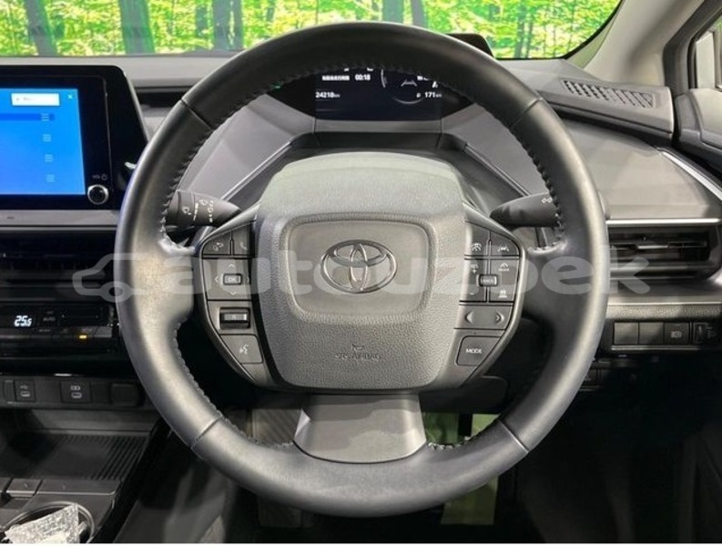 Big with watermark toyota prius toskent tashkent 4642