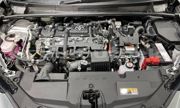 Buy Used Toyota Prius Silver Car in Tashkent in Toskent Buy Used Toyota Prius Silver Car in Tashkent in Toskent