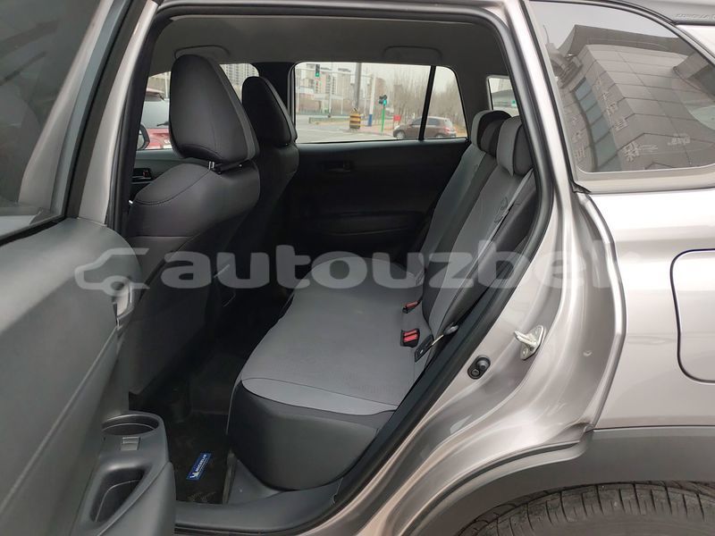 Big with watermark toyota corolla cross toskent tashkent 4652