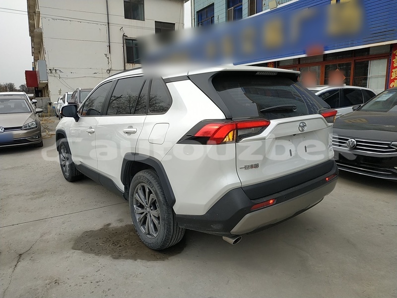 Big with watermark toyota rav4 toskent tashkent 4654