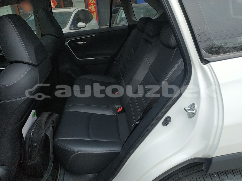 Big with watermark toyota rav4 toskent tashkent 4654