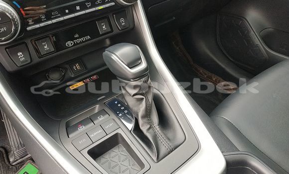 Buy Used Toyota RAV4 White Car in Tashkent in Toskent Buy Used Toyota RAV4 White Car in Tashkent in Toskent