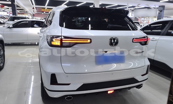 Buy Used Changan CS35 White Car in Tashkent in Toskent Buy Used Changan CS35 White Car in Tashkent in Toskent