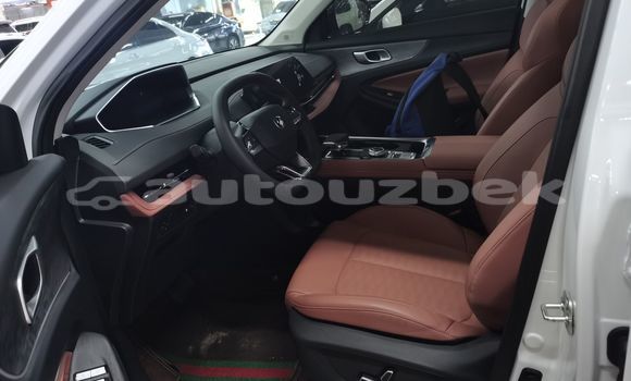 Buy Used Changan CS35 White Car in Tashkent in Toskent Buy Used Changan CS35 White Car in Tashkent in Toskent