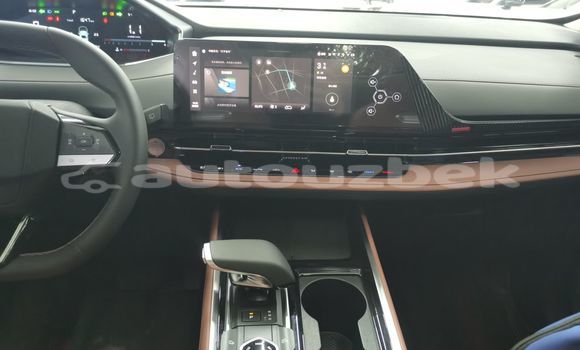 Buy Used Changan CS35 White Car in Tashkent in Toskent Buy Used Changan CS35 White Car in Tashkent in Toskent