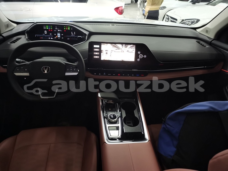 Big with watermark changan cs35 toskent tashkent 4655