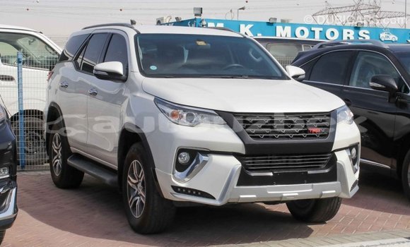 Buy Import Toyota Fortuner White Car in Import - Dubai in Andijon Buy Import Toyota Fortuner White Car in Import - Dubai in Andijon