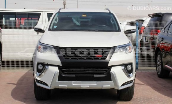 Buy Import Toyota Fortuner White Car in Import - Dubai in Andijon Buy Import Toyota Fortuner White Car in Import - Dubai in Andijon